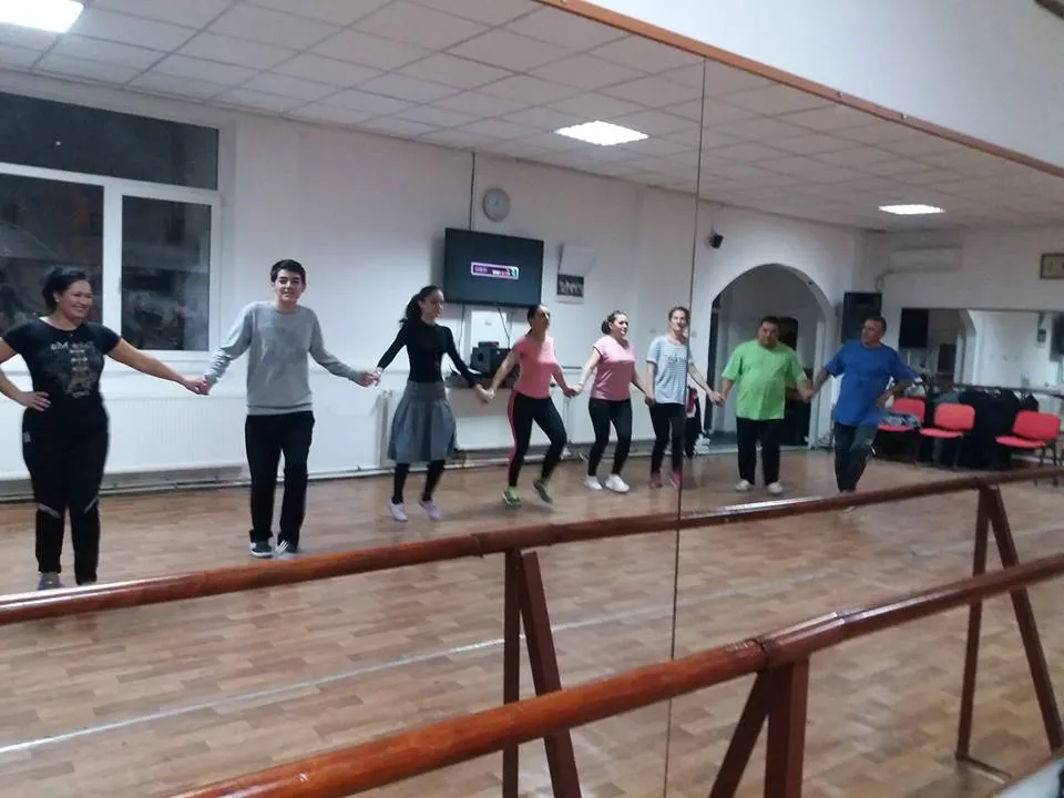 Serie nouă de ateliere de folclor, la Ansamblul „Maria Tănase” din Craiova