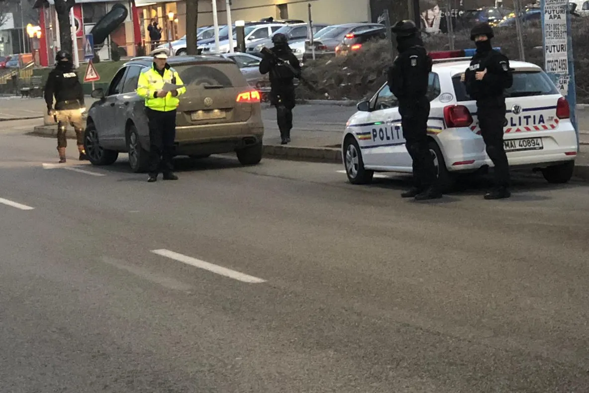 Tânăr din Craiova, prins drogat la volan