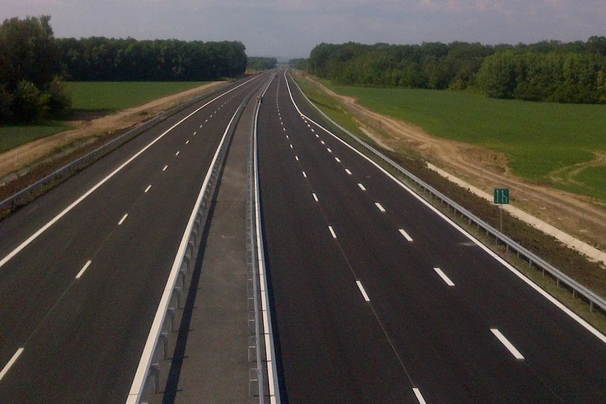 Dragnea: Autostrada Sudului porneşte săptămâna viitoare, ca şi procedură. S-a finalizat analiza ofertelor pentru Ploieşti-Braşov. Încep construcţiile la Craiova-Piteşti