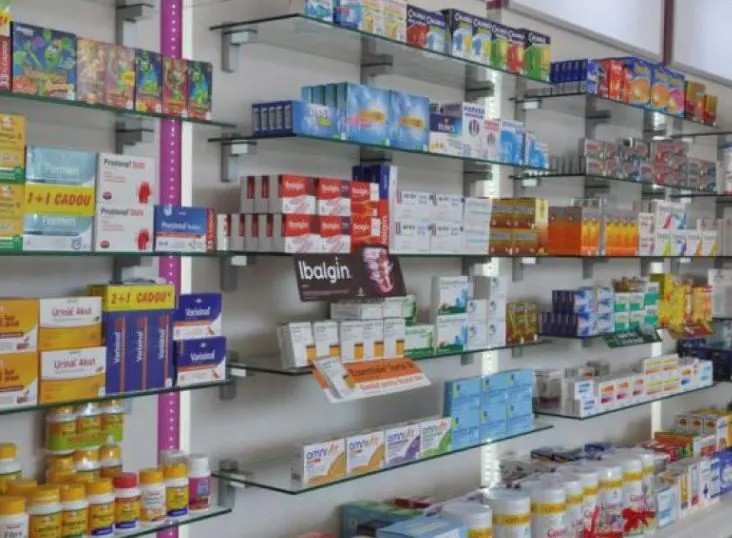 Doljean reținut după ce a furat bani dintr-o farmacie din Craiova