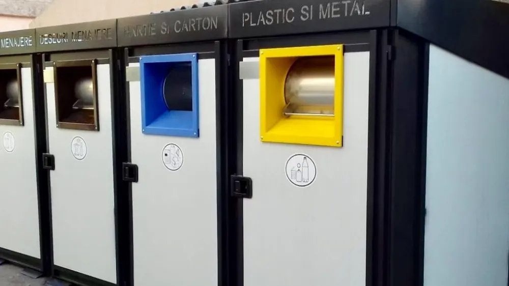 Module metalice pentru colectarea selectivă a gunoiului, în Craiova. Unde vor fi amplasate primele platforme