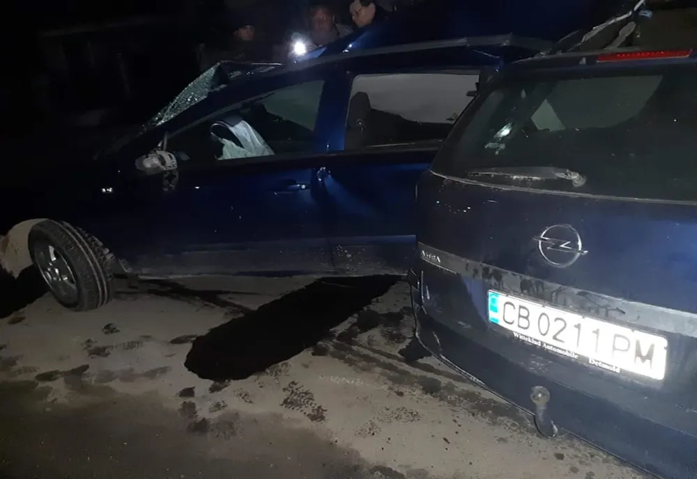 Dolj: Două persoane în spital, în urma unui grav accident. Șoferul era băut