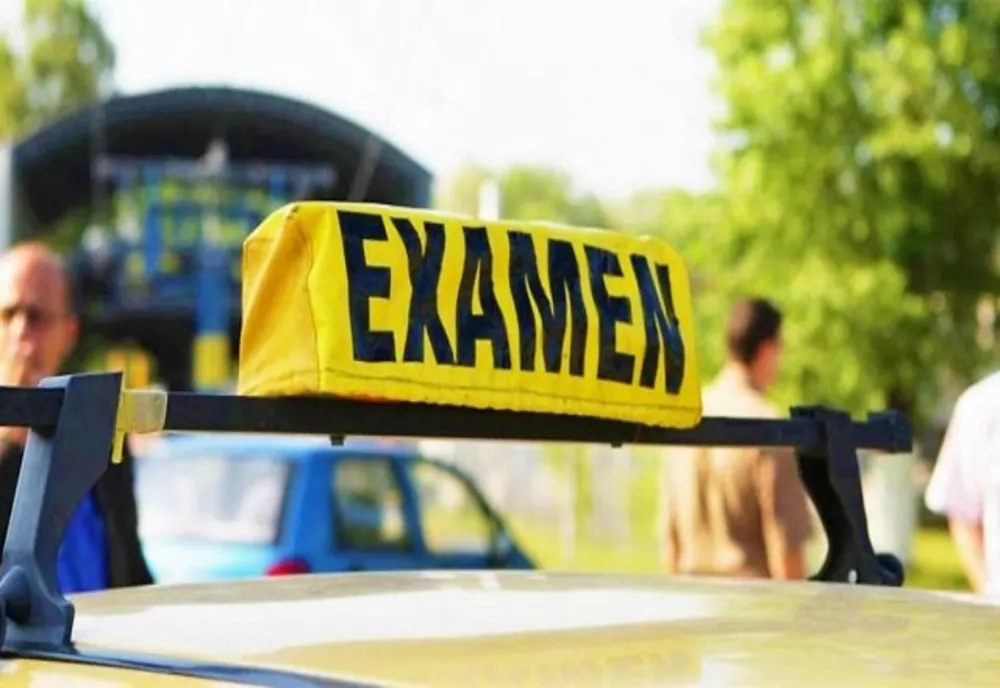 Se reia activitatea la Permise și Înmatriculări Auto