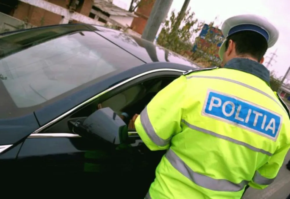 Dosar penal pentru un doljean prins băut la volan şi mergând cu viteză