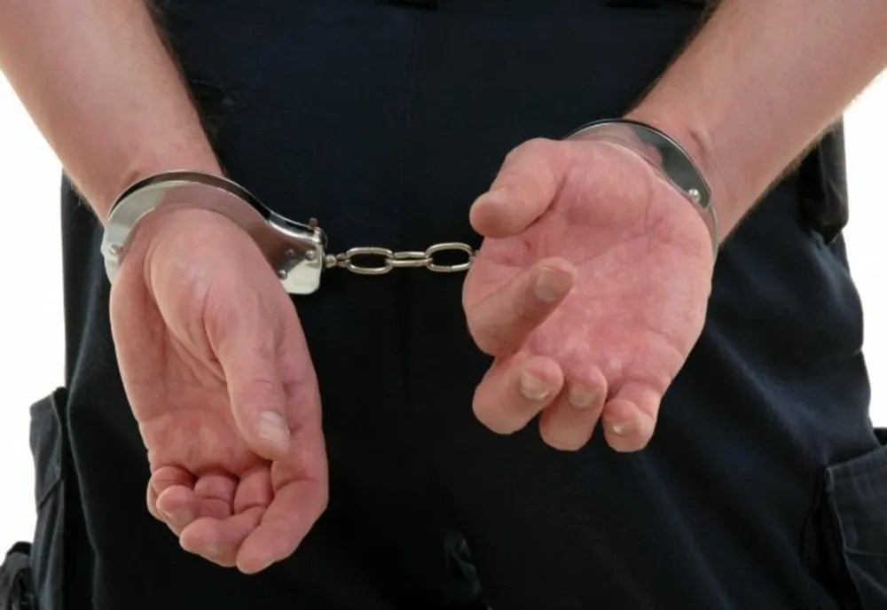 Dolj: Bătrână violată şi tâlhărită de un tânăr