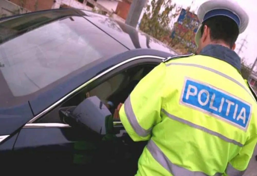 Dolj: Un puşti de 15 ani, la volanul unei maşini