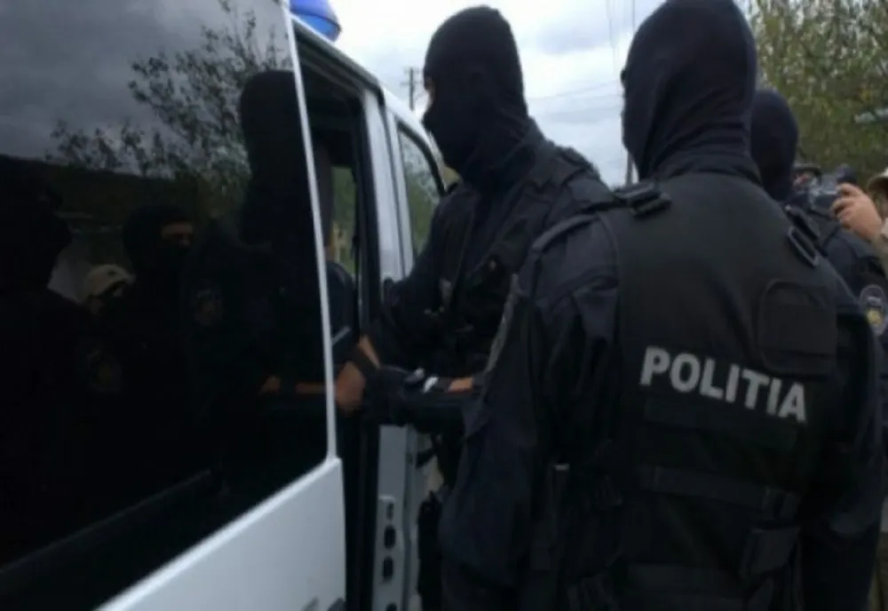 Percheziţii la Primăria Filiaşi