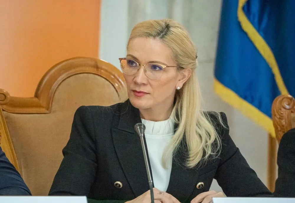BRUYNSEELS: GUVERNUL A RĂMAS FĂRĂ SOLUȚII ȘI TREBUIE DEMIS