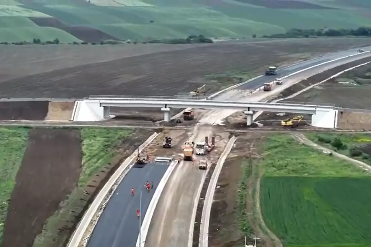 NU MAI E MULT PÂNĂ VOM CIRCULA DOAR PE DRUM DE MARE VITEZĂ DE LA CRAIOVA LA CONSTANȚA