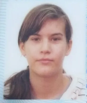 minora cautata de politisti