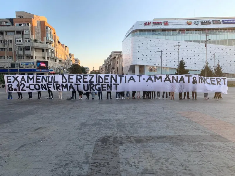 PROTEST REZIDENTIAT