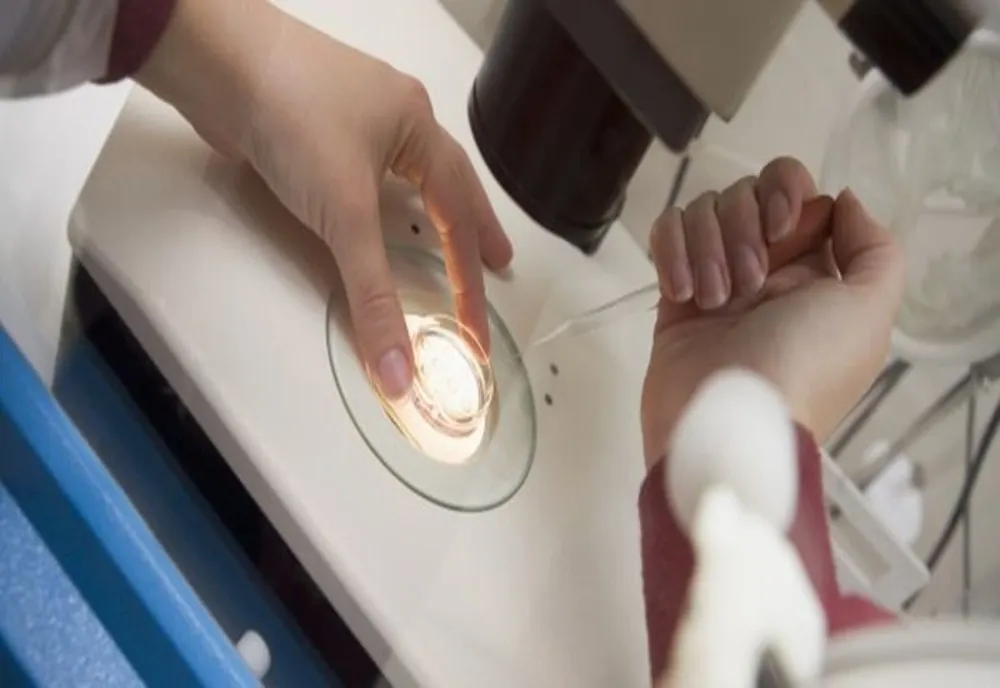 10 cupluri din Craiova pot primi bani de la primărie pentru procedura de fertilizare in vitro