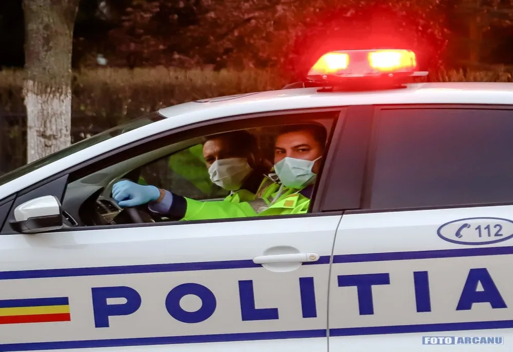 Dolj: Un tânăr băut la volan a intrat cu mașina într-un cap de pod 