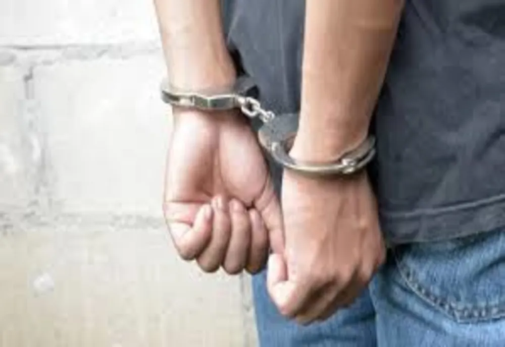 Dolj: Bărbat reţinut, după ce a lovit un copil cu maşina şi a fugit de la faţa locului