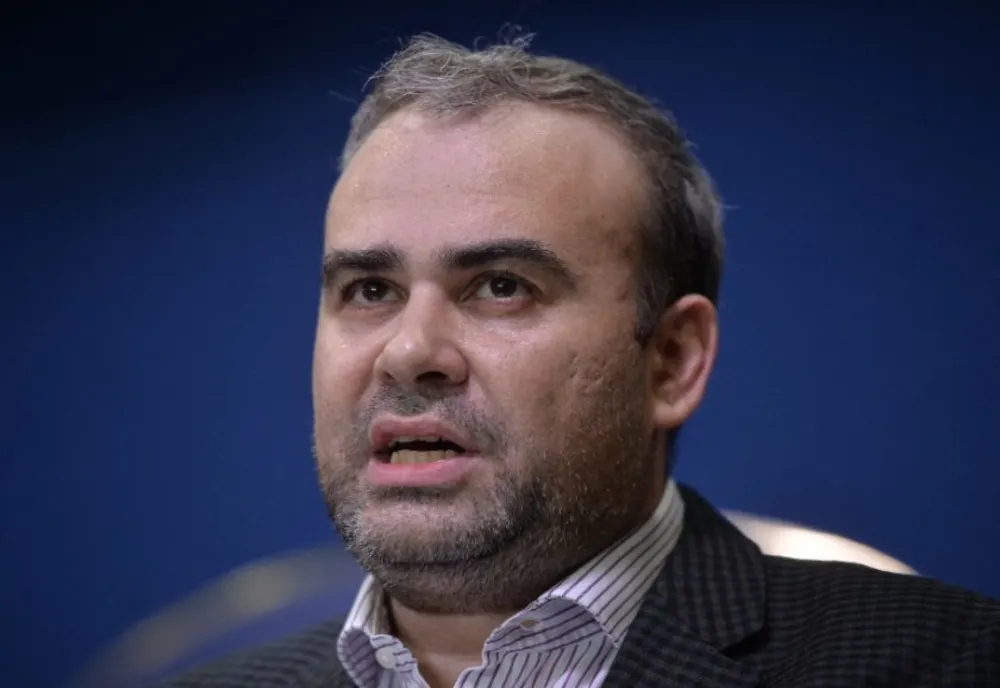 Darius Vâlcov, condamnat într-un dosar de corupţie