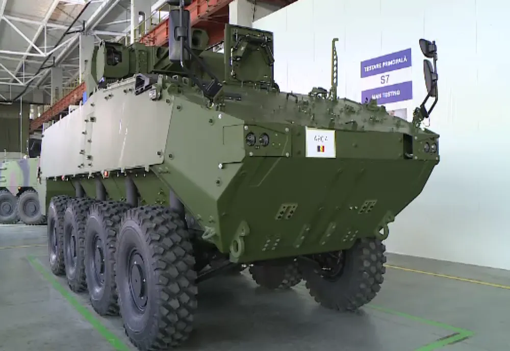 Transportoare blindate pentru Scorpionii Roşii de la Craiova