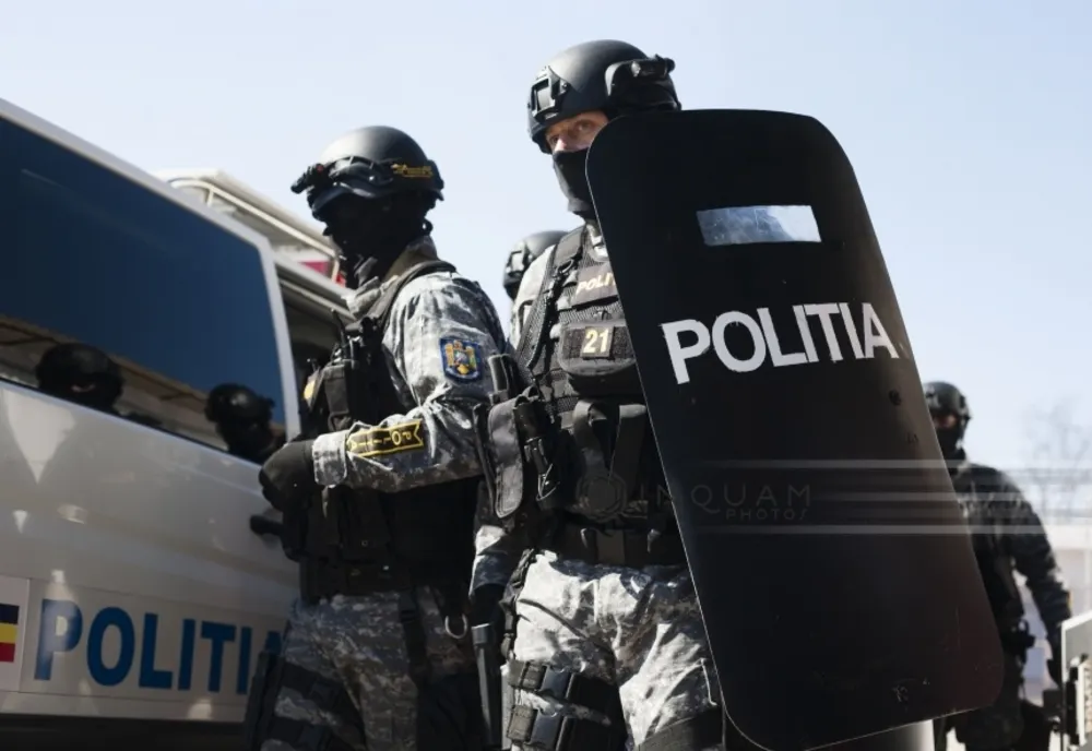 Şeful DRDP Craiova, vizat de percheziţii. Ce acuzaţii i se aduc