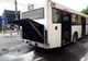Craiova: Un autobuz a luat foc în timp ce era oprit într-o stație. Călătorii, evacuați de către șofer