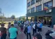 Angajaţii Termocentralelor Işaniţa şi Craiova II, protest la Prefectura Dolj