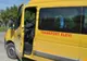 Microbuzul unei şcoli din Dolj, în trafic fără asigurare. Poliţiştii au amendat primăria şi au ridicat plăcuţele de înmatriculare ale vehiculului
